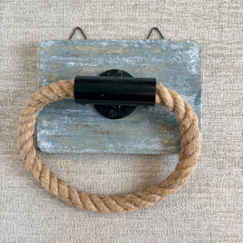 Rustic Nautical Rope Towel Ring Distressed Wood Look Wall Mount Coastal Lake